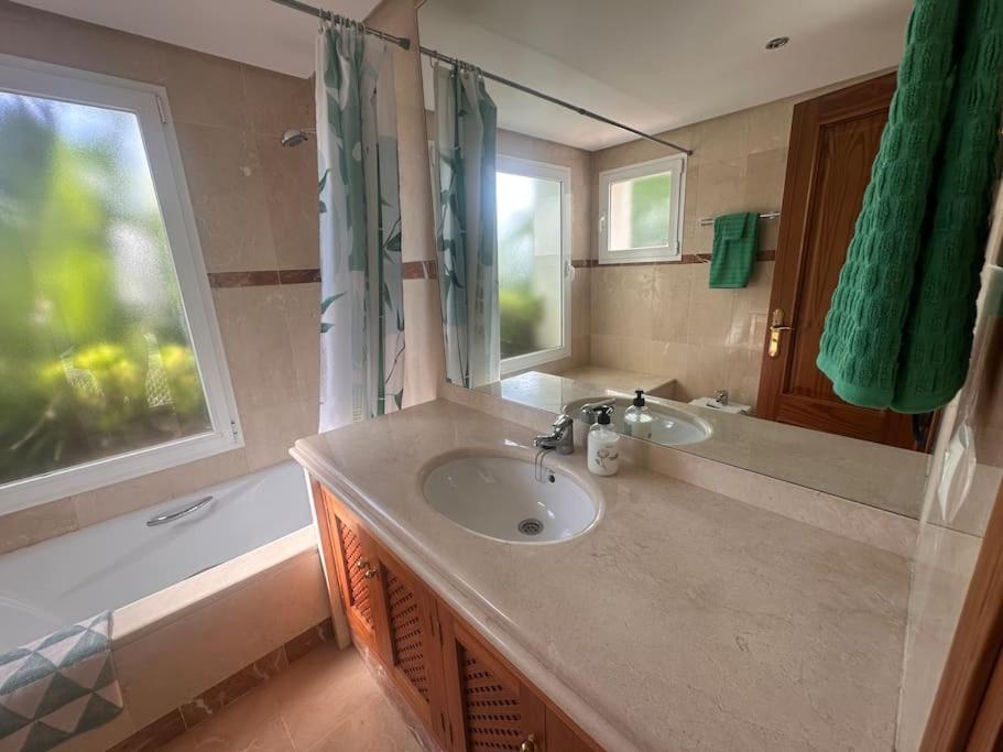 Costalita Beach Apartamento En エステポナ エクステリア 写真
