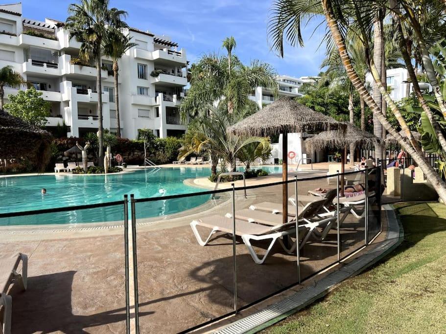 Costalita Beach Apartamento En エステポナ エクステリア 写真